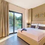 Villa Vega I 
