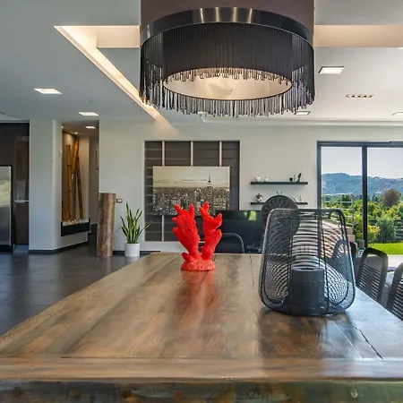 Villa Vega - 