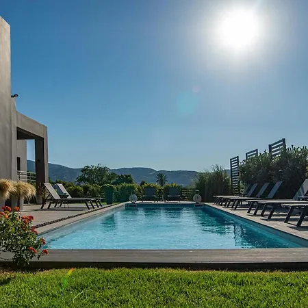 Vega I Heated Pool, Next To Nature! *